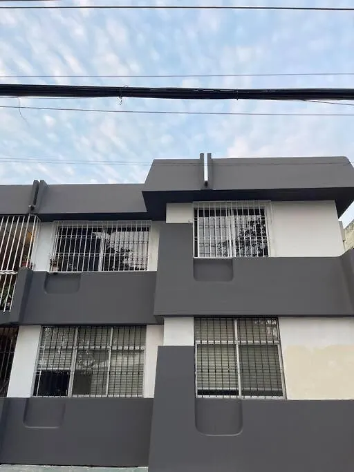 Apartamento Departamento En Kennedy Amplio Para Familia Guayaquil 0*,  Ecuador